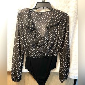 Beautiful polka dot bodysuit!